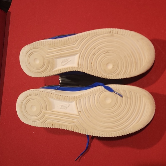 Nike Air Force 1 - Picture 3 of 4